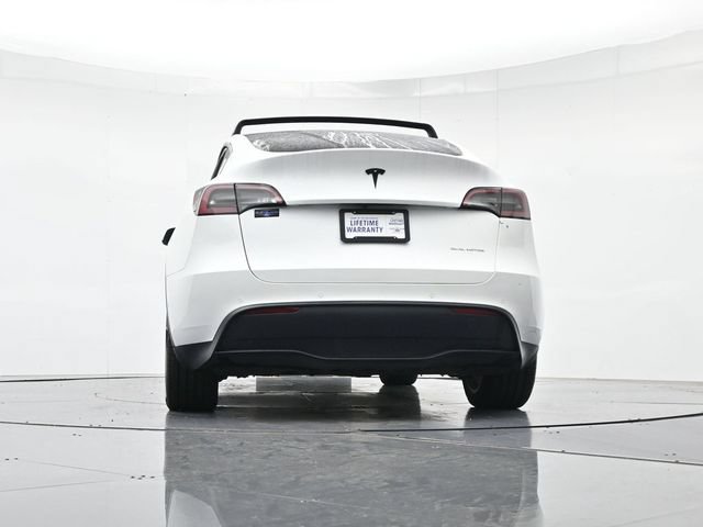 Used 2022 Tesla Model Y Long Range AWD/4WD image 38
