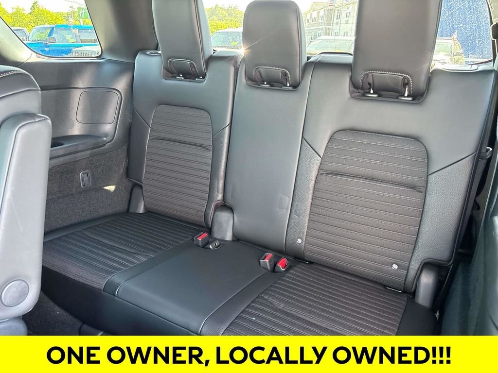 Used 2024 Nissan Pathfinder Rock Creek AWD/4WD image 11