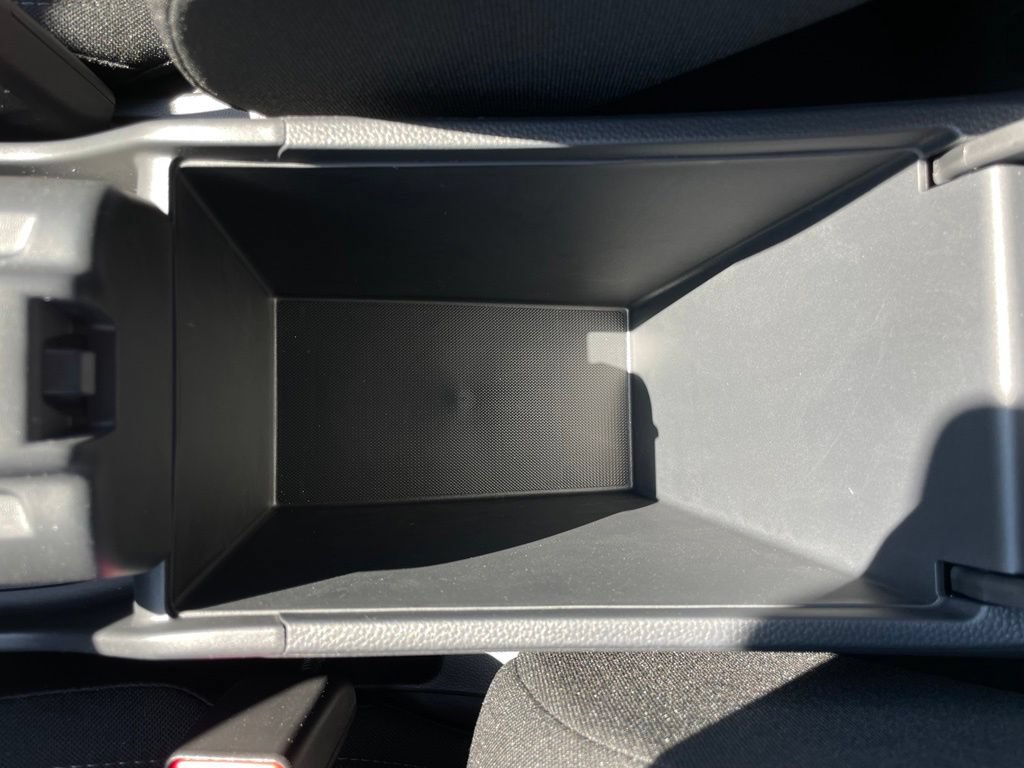 Certified 2026 Honda HR-V LX image 20