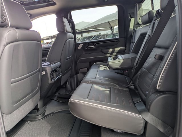 Used 2026 GMC Sierra 2500 AT4X image 16