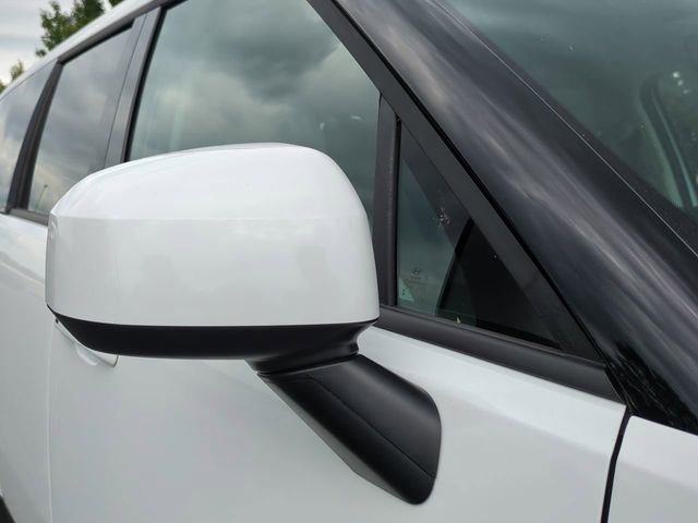 New 2026 Hyundai Santa Fe SE image 11