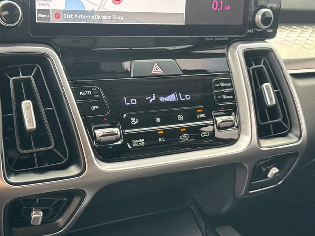 Used 2022 Kia Sorento S FWD image 21