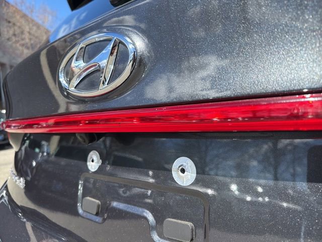 Used 2023 Hyundai Santa Fe SEL w/ Cargo Package image 12