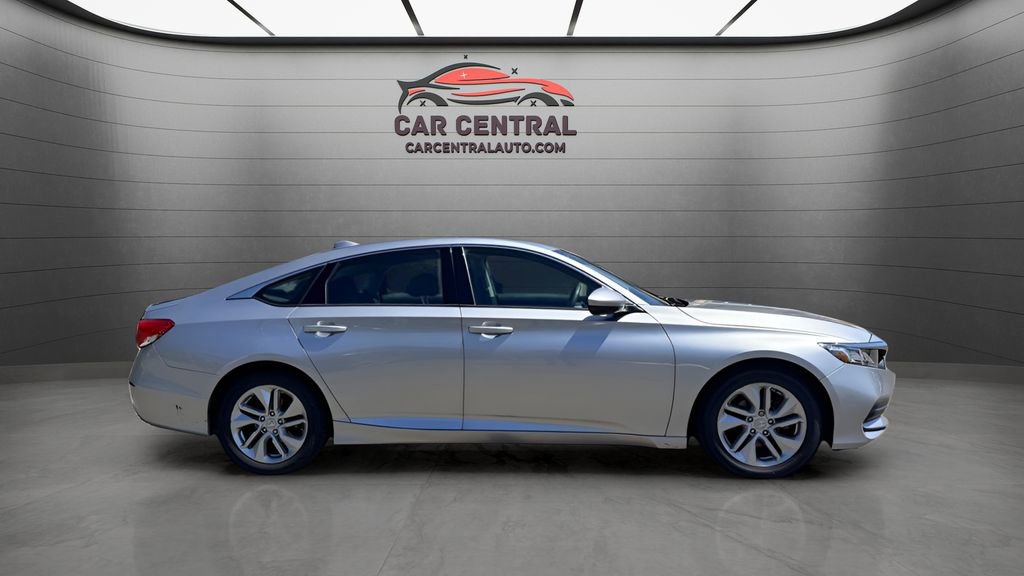 Used 2020 Honda Accord LX image 4