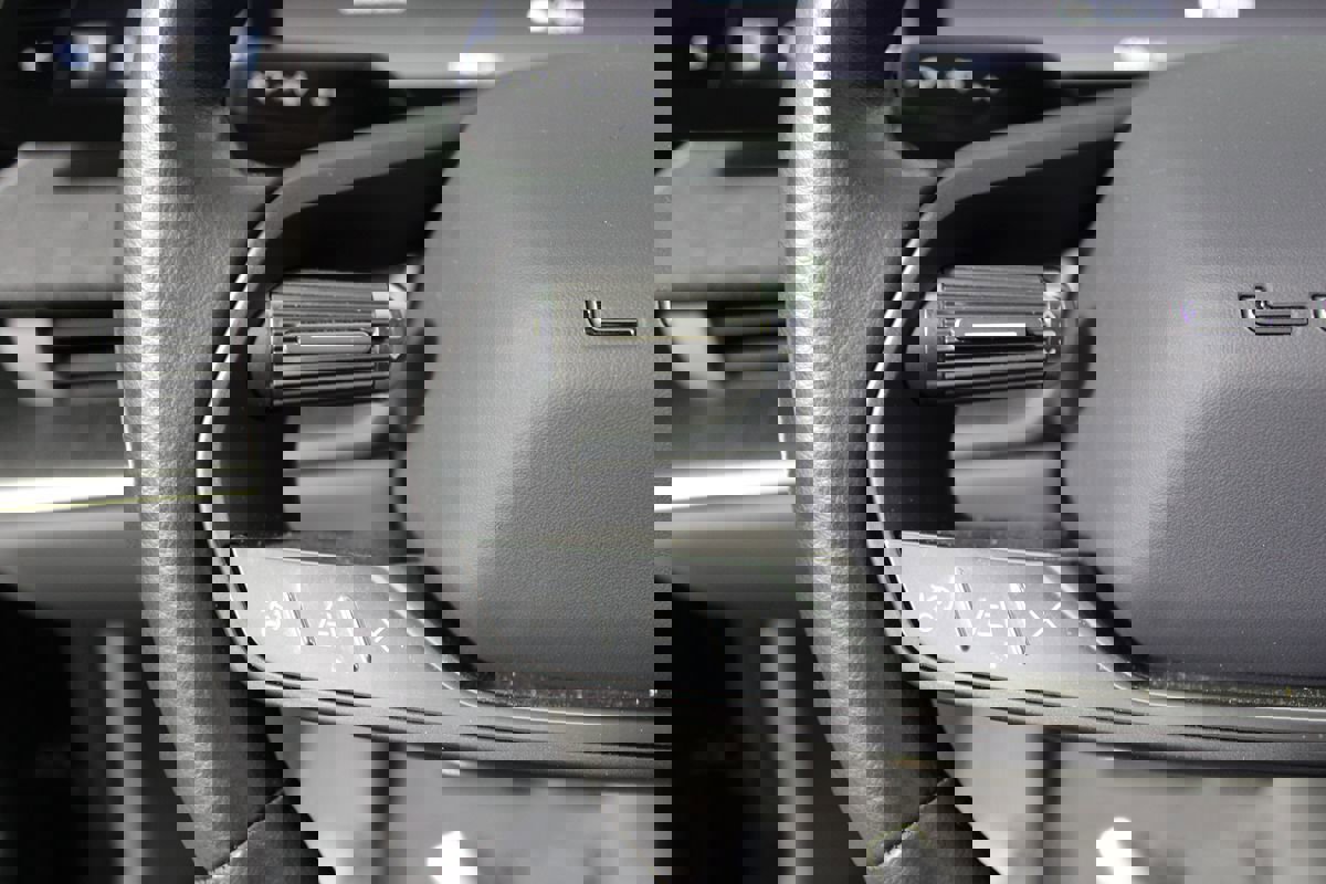 Used 2023 Lucid Air Pure image 9