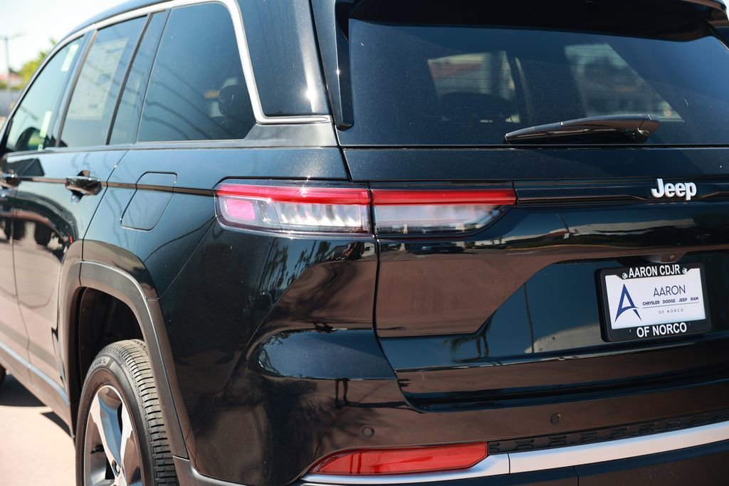 New 2026 Jeep Grand Cherokee Limited image 10