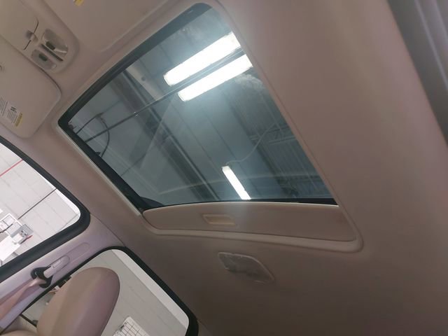 Used 2010 Ford Escape XLT image 27