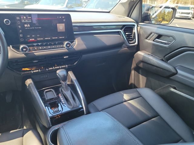 Used 2024 GMC Canyon Elevation w/ Elevation Premium Package image 12