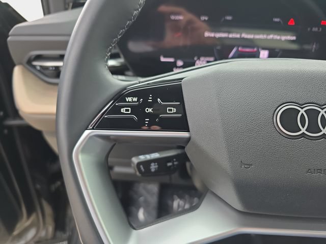 Used 2025 Audi Q5 Premium w/ Convenience Package AWD/4WD image 20
