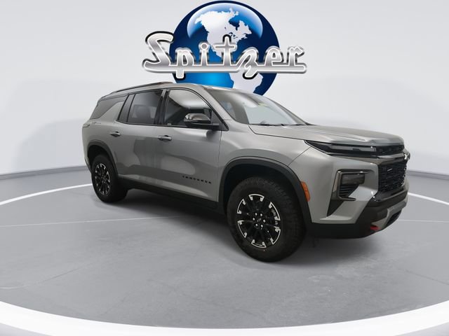 New 2026 Chevrolet Traverse Z71 w/ LPO, Floor Liner Package image 3