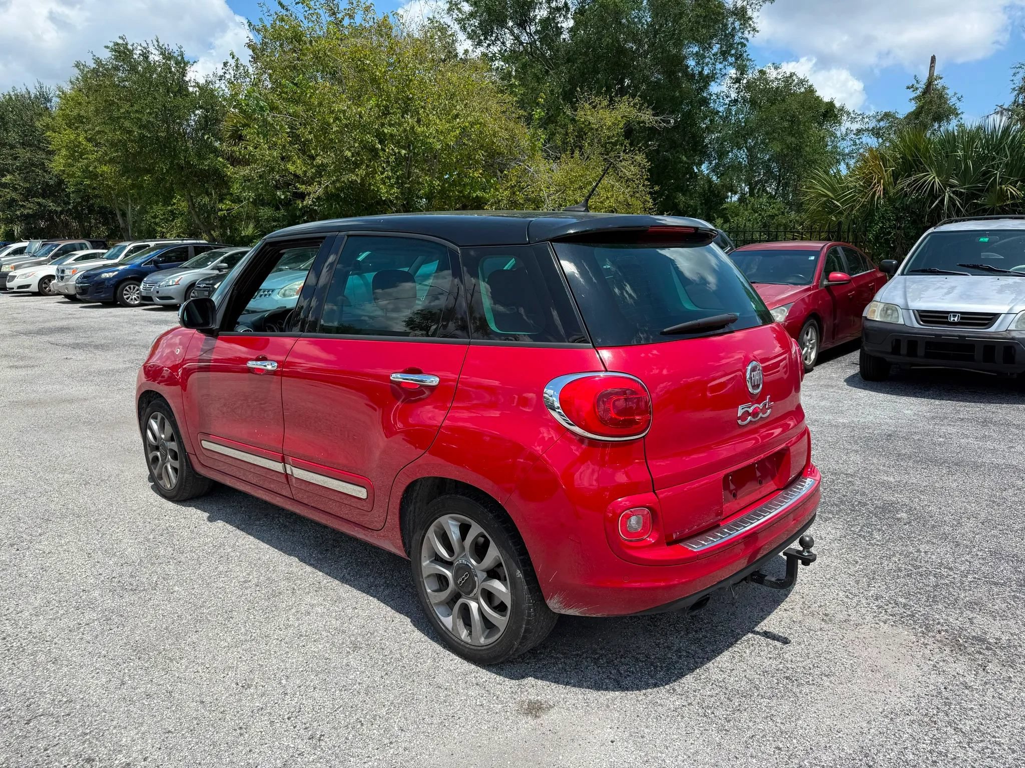 Used 2014 FIAT 500L Lounge FWD image 3