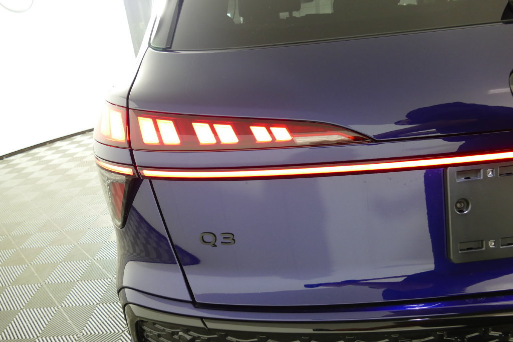 New 2026 Audi Q3 quattro 2.0T AWD/4WD image 30