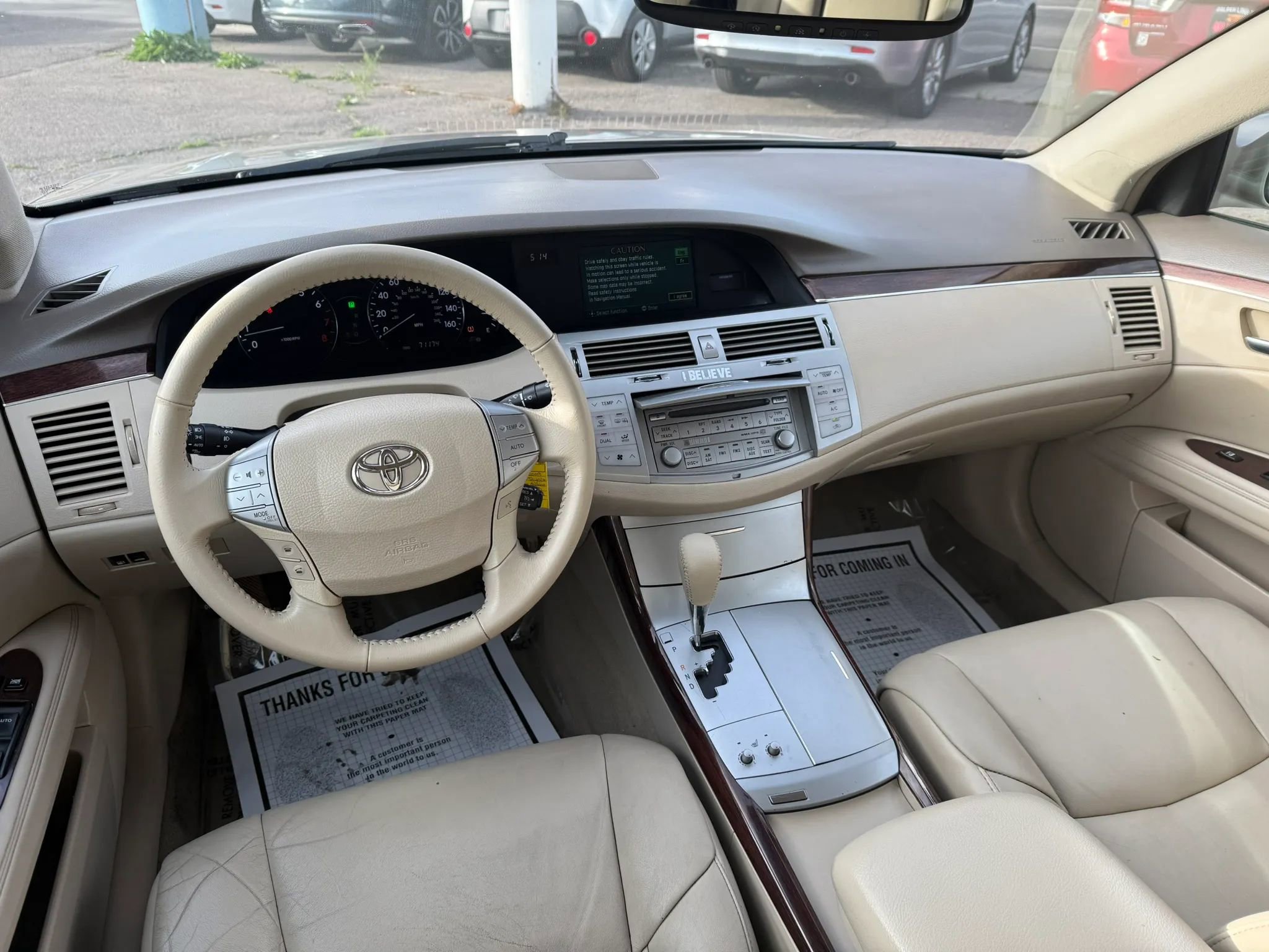 Used 2009 Toyota Avalon XLS FWD image 29