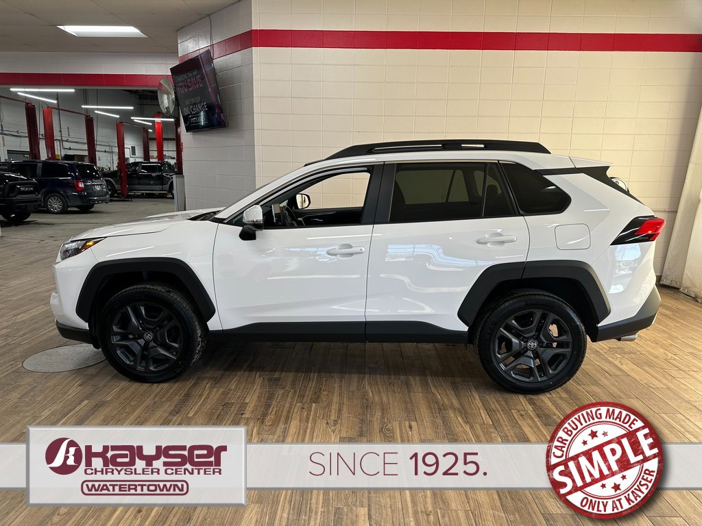 Used 2024 Toyota RAV4 Adventure image 2