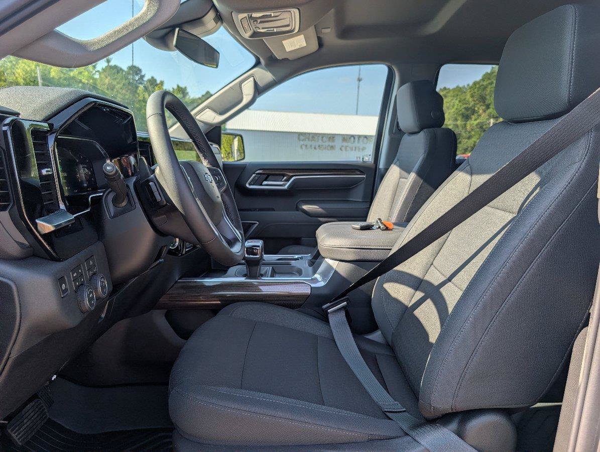 New 2026 Chevrolet Silverado 1500 RST AWD/4WD image 17