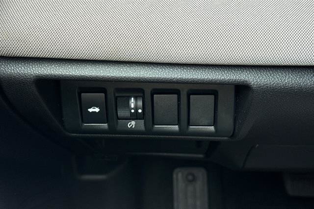 Used 2023 Subaru Legacy Premium AWD/4WD image 28