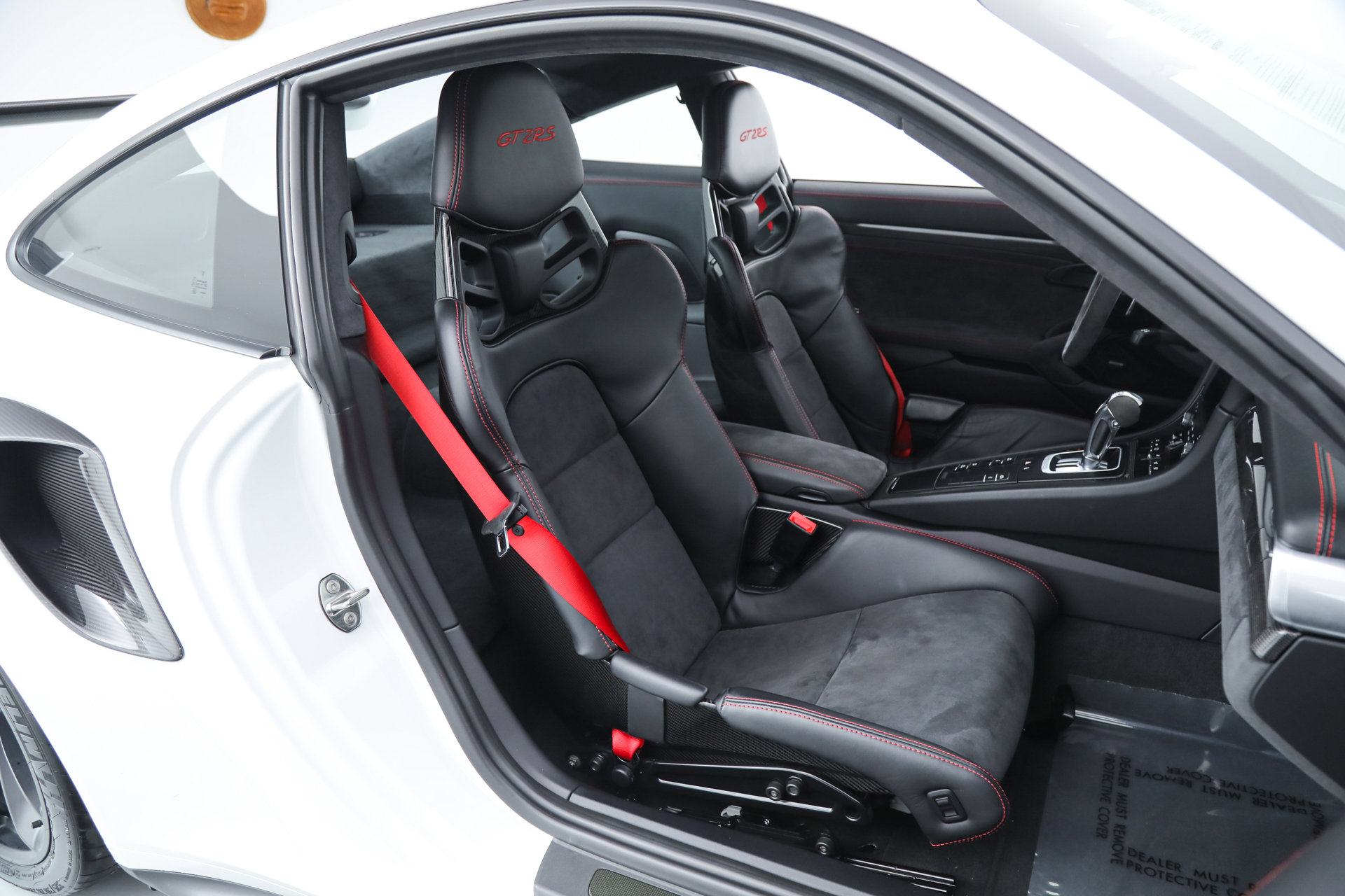 Used 2018 Porsche 911 GT2 RS image 24