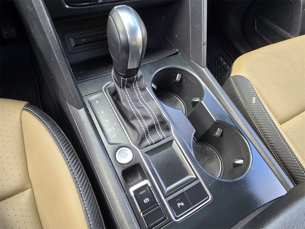 Used 2021 Volkswagen Atlas Cross Sport SE w/ Panoramic Sunroof Package image 23