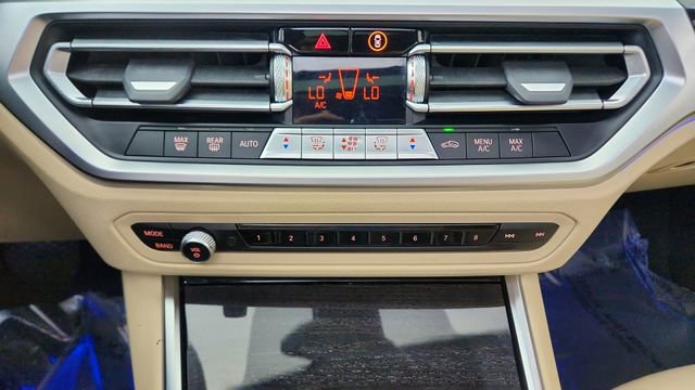 Used 2022 BMW 330i Sedan w/ Driving Assistance Package RWD image 49