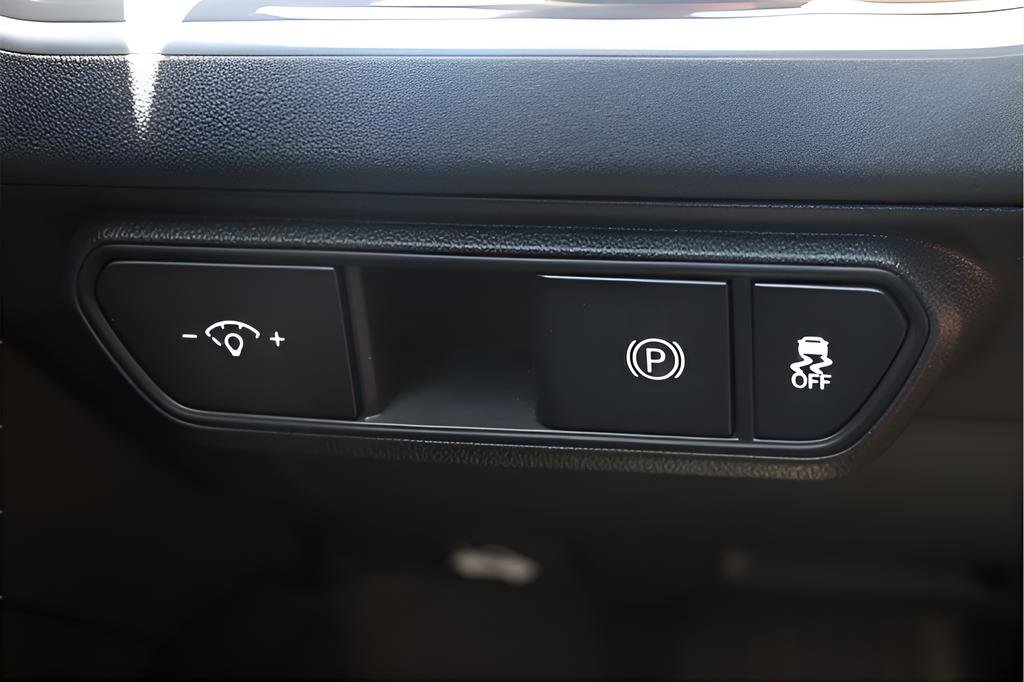 Certified 2025 Kia K4 EX image 14