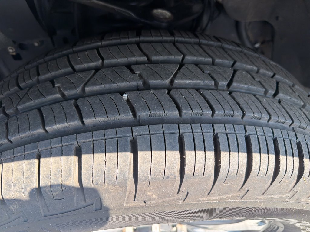 Used 2012 Ford F150 FX4 w/ FX Plus Pkg AWD/4WD image 12