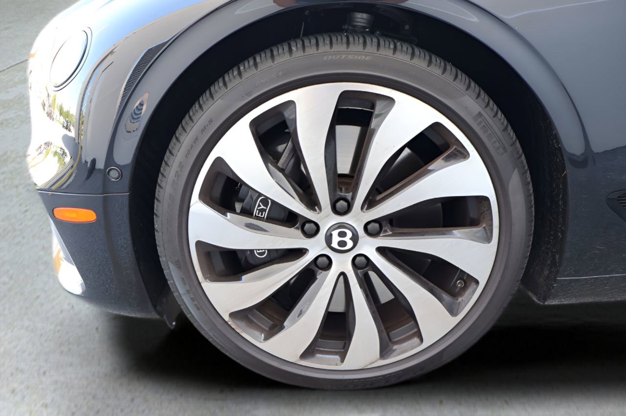 Used 2024 Bentley Continental GT AWD/4WD image 6