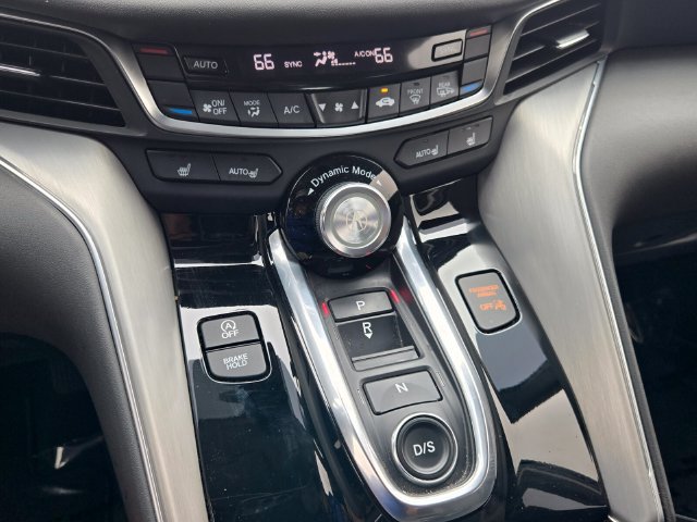 Certified 2025 Acura TLX w/ Technology Package FWD image 18
