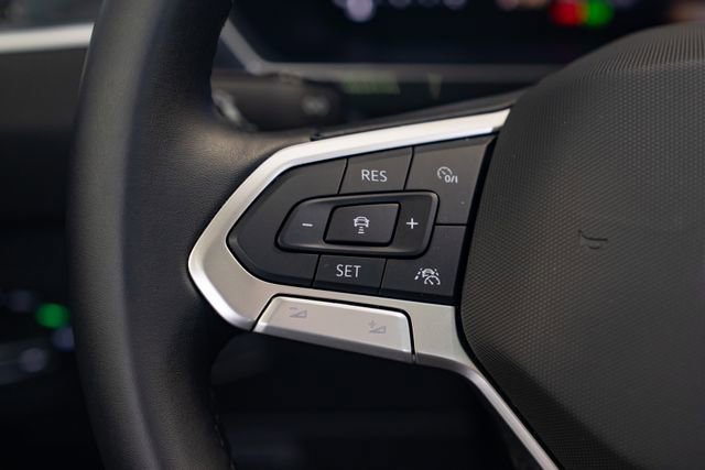 Used 2024 Volkswagen Tiguan Wolfsburg Edition image 16