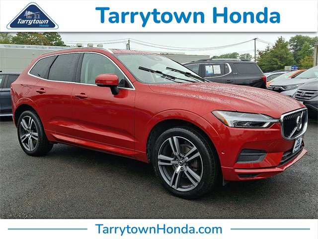 Used 2019 Volvo XC60 T5 Momentum w/ Multimedia Package