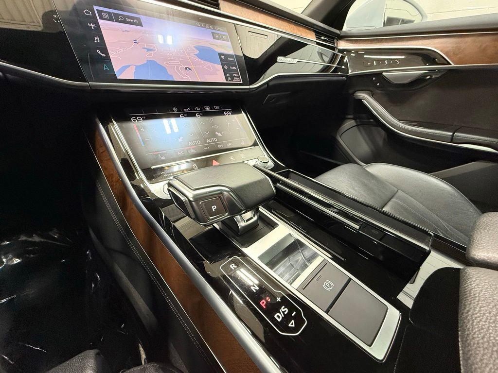 Used 2020 Audi A8 L 4.0T AWD/4WD image 18