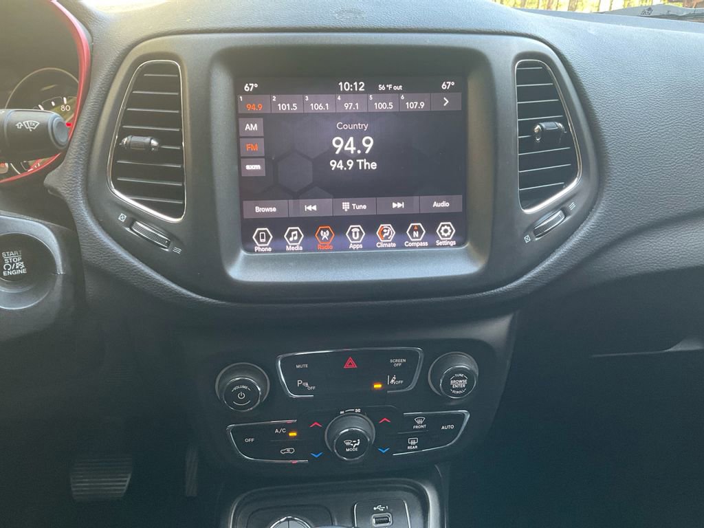 Used 2021 Jeep Compass Trailhawk image 23