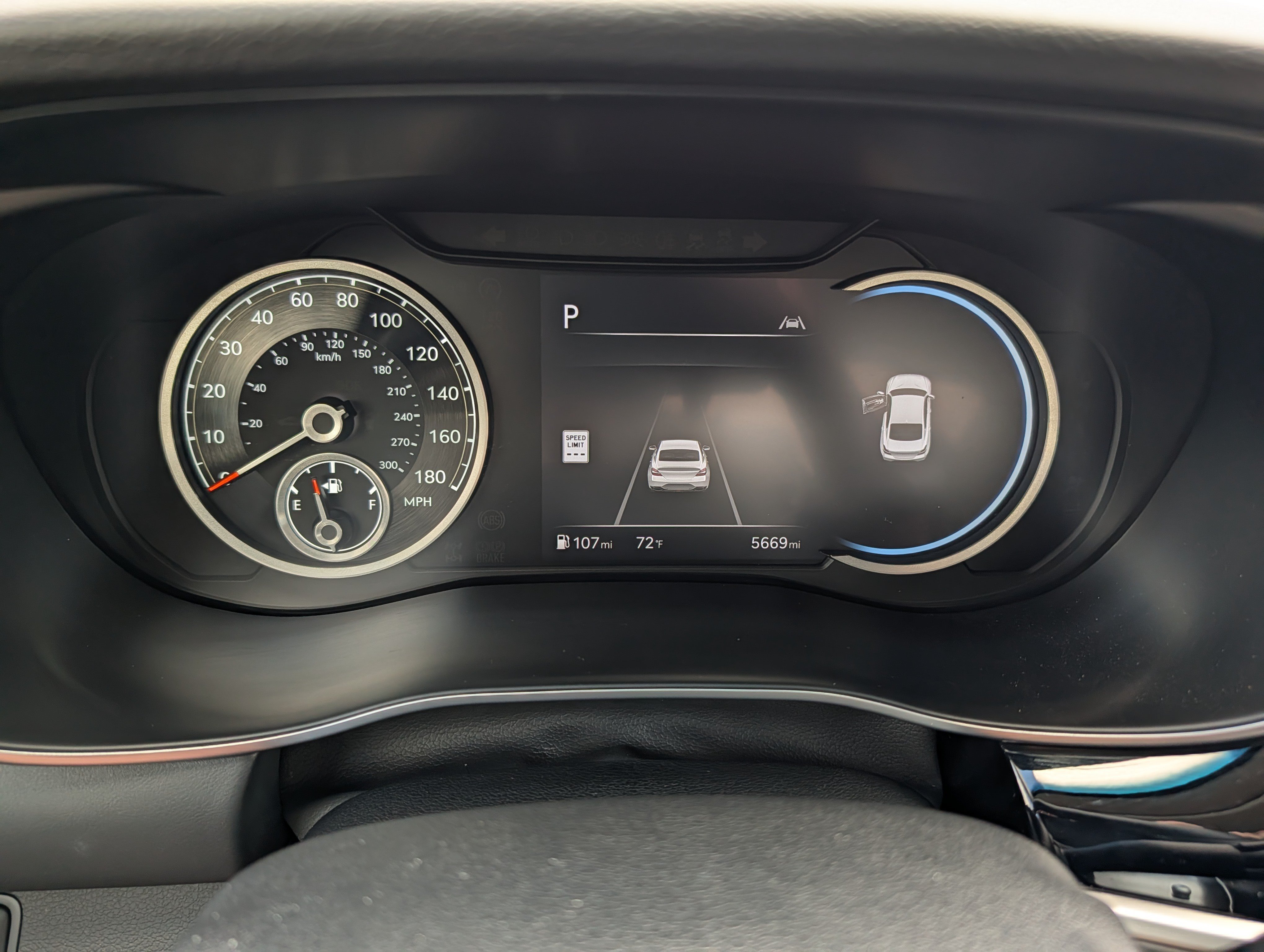 Used 2024 Genesis G70 2.5T AWD/4WD image 25