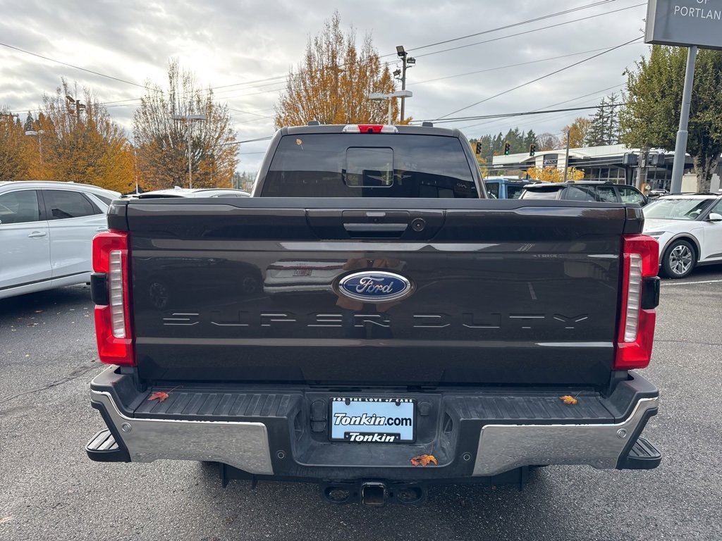 Used 2024 Ford F350 Lariat image 6
