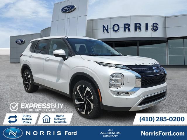 Used 2024 Mitsubishi Outlander SE AWD/4WD image 1