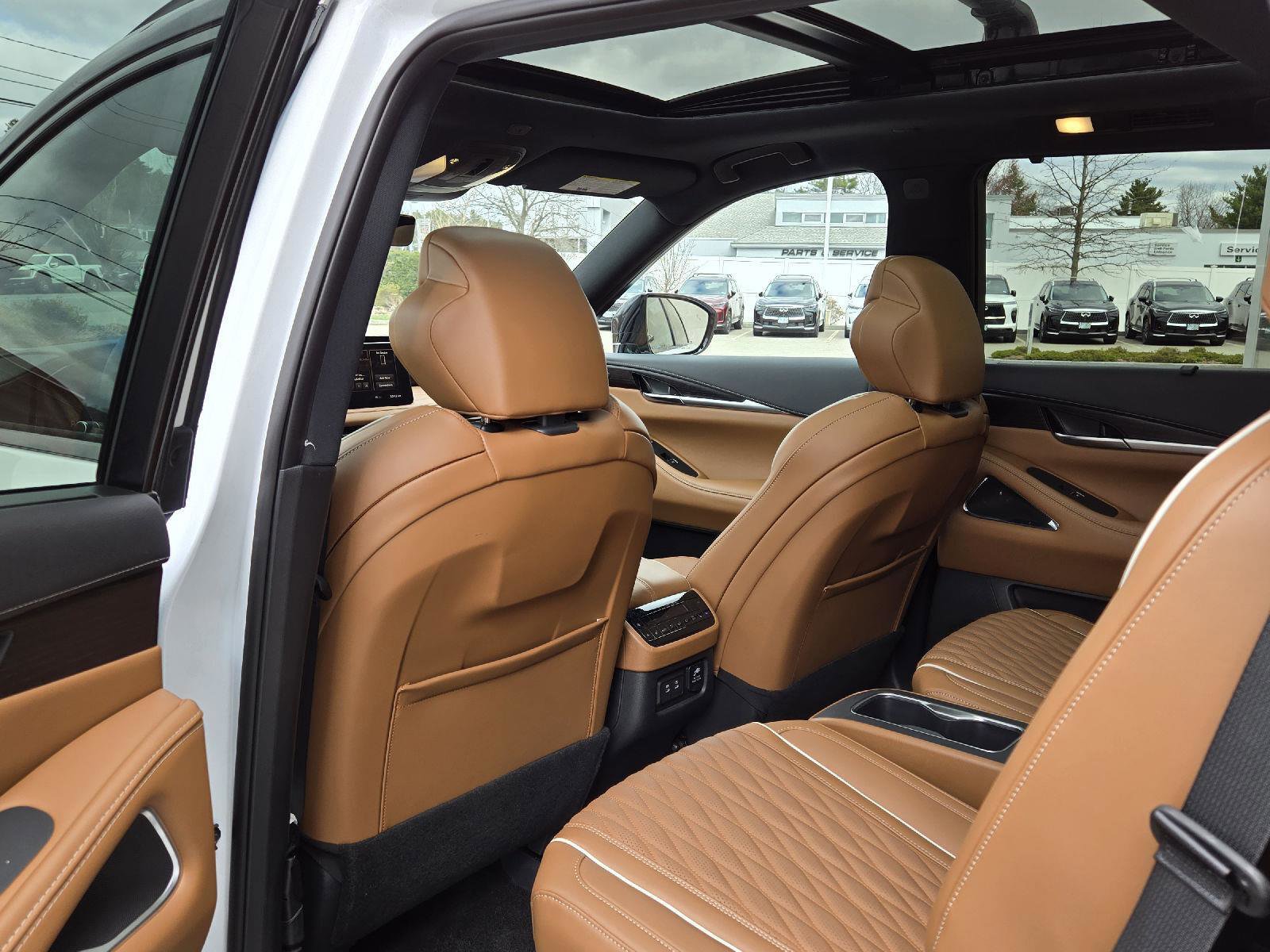 Certified 2026 INFINITI QX60 Autograph w/ Dark Cargo Package image 21