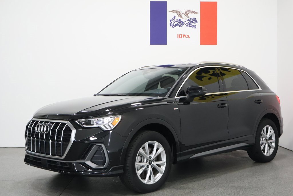 Used 2024 Audi Q3 2.0T Premium Plus w/ Premium Plus Package image 8