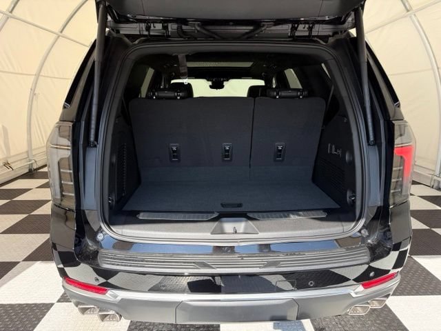 New 2026 Chevrolet Tahoe High Country AWD/4WD image 5