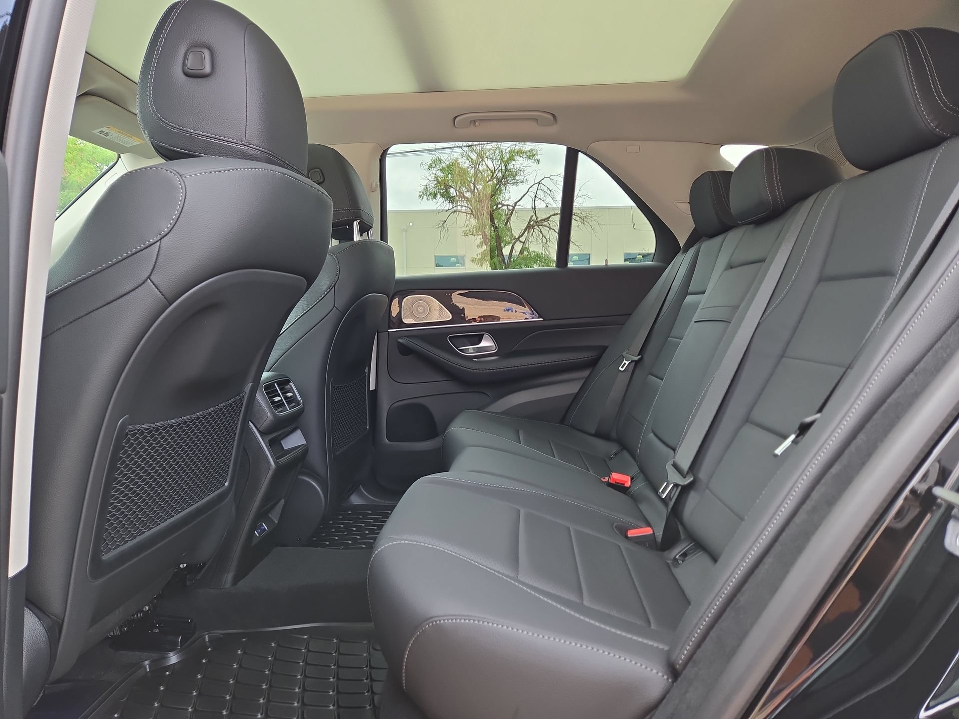 New 2026 Mercedes-Benz GLE 450 4MATIC image 13