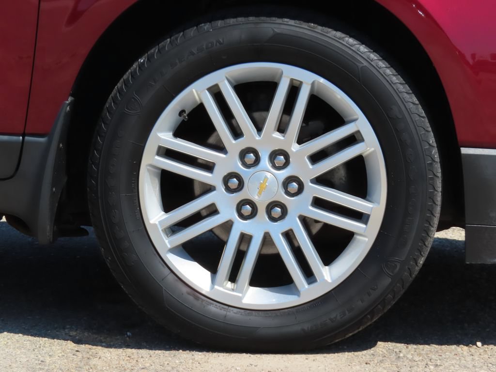 Used 2015 Chevrolet Traverse LT w/ Style and Technology Package FWD image 10