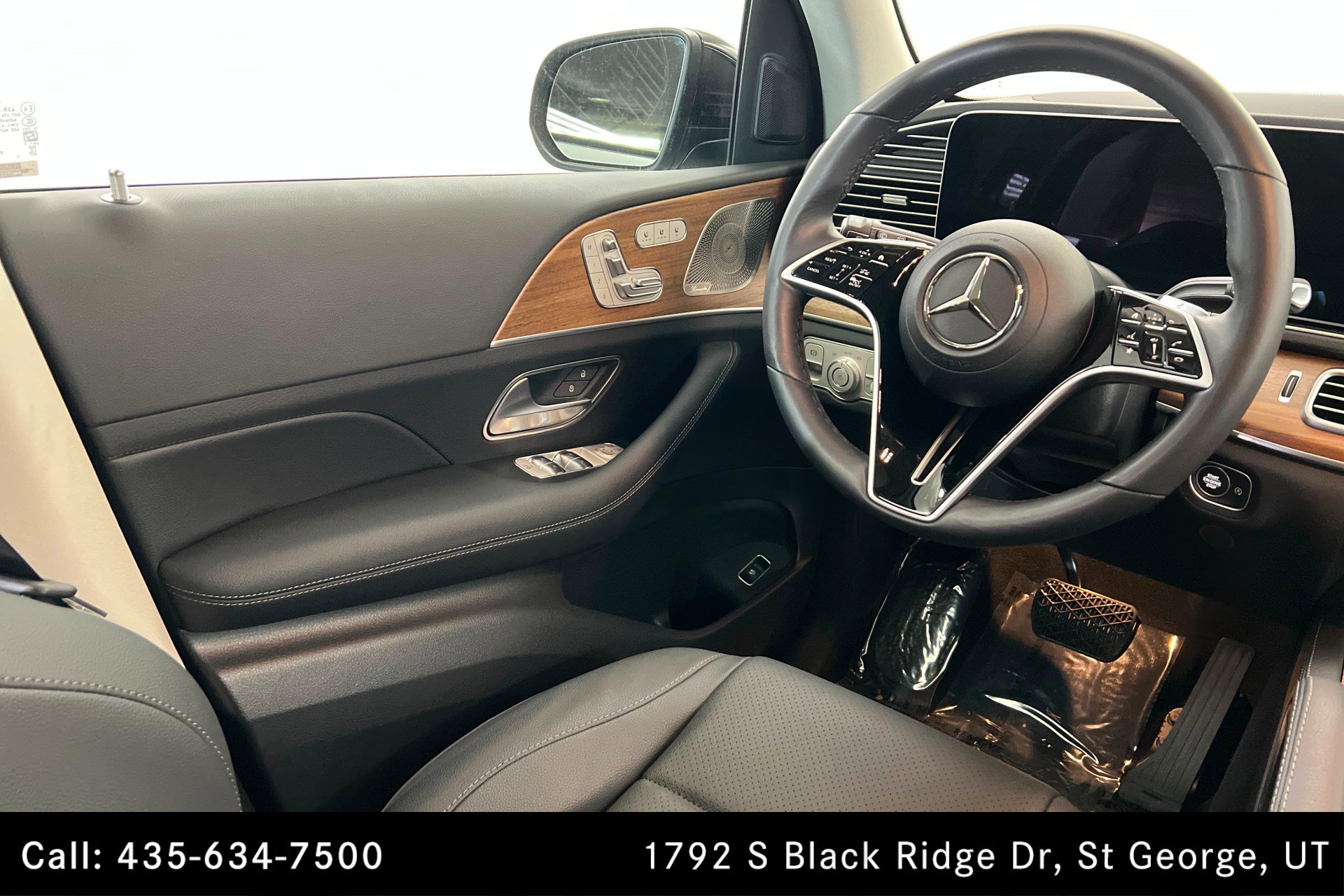 Certified 2025 Mercedes-Benz GLE 350 4MATIC image 11