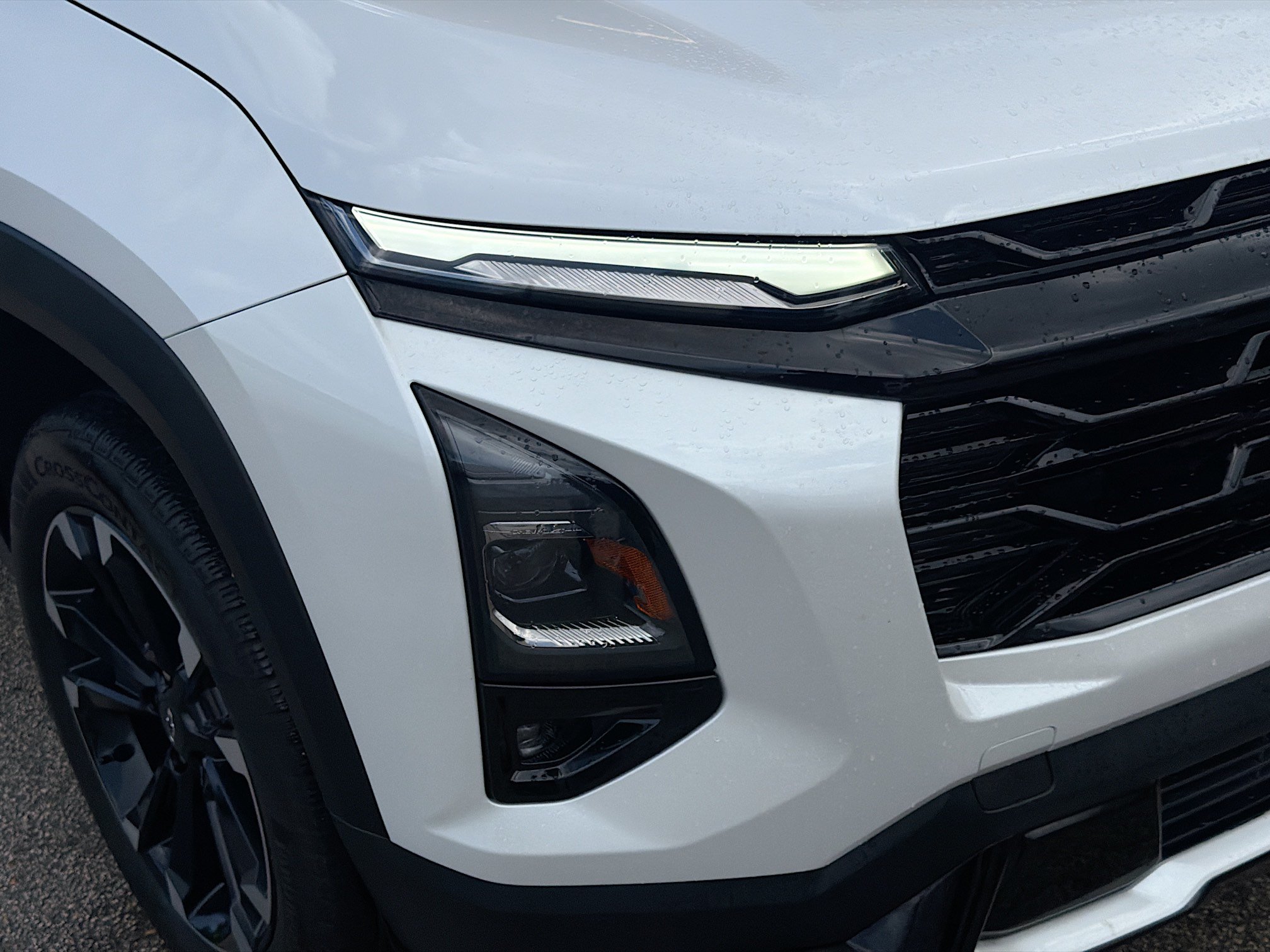Used 2025 Chevrolet Equinox RS w/ Safety and Technology Package FWD image 34
