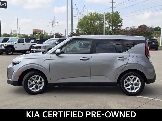 Certified 2025 Kia Soul LX w/ LX Technology Package FWD image 3