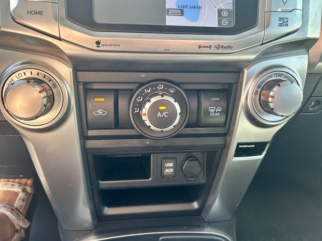 Used 2017 Toyota 4Runner SR5 RWD image 17