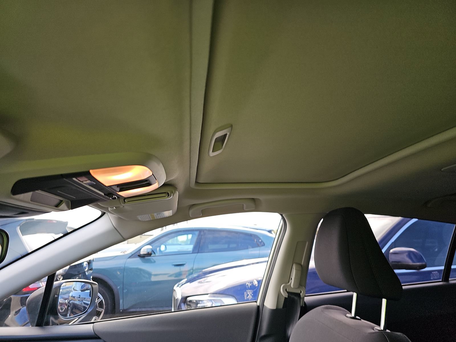 Used 2025 Subaru Crosstrek 2.0i Premium image 20