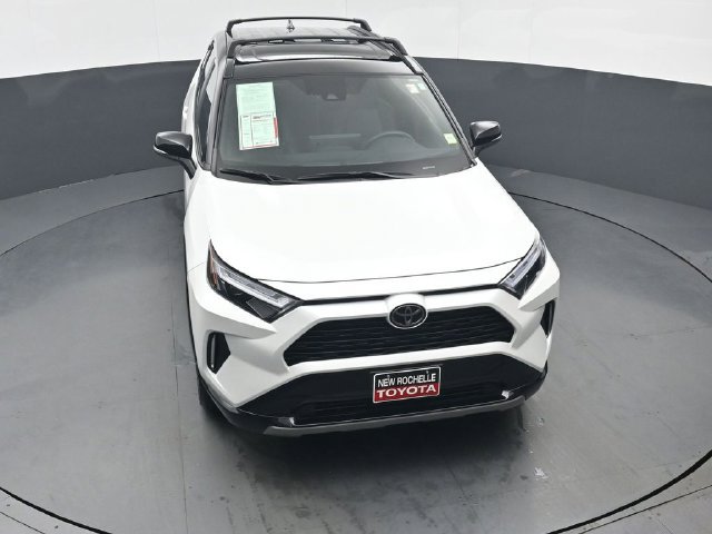Certified 2025 Toyota RAV4 XSE w/ Weather Package AWD/4WD image 47