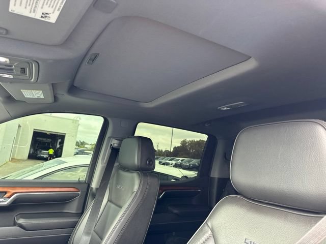 Used 2022 GMC Sierra 1500 Denali AWD/4WD image 12
