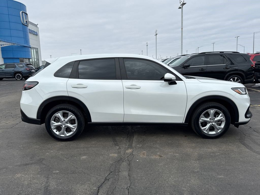 Certified 2023 Honda HR-V LX image 11