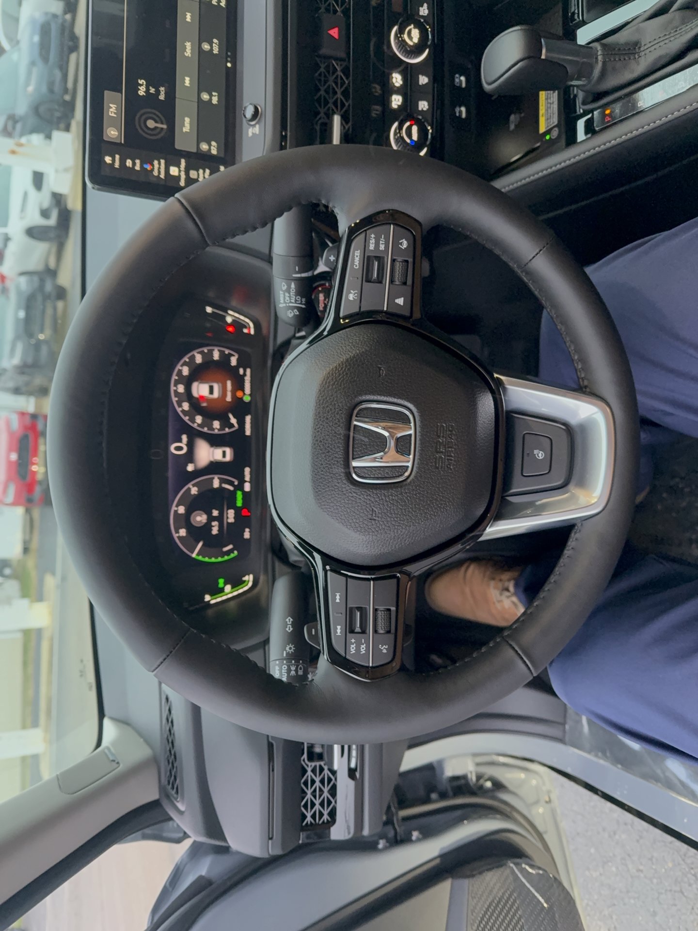 Used 2025 Honda Accord Touring image 13