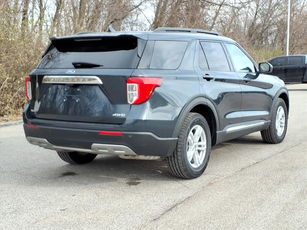 Used 2022 Ford Explorer XLT w/ Equipment Group 202A image 29