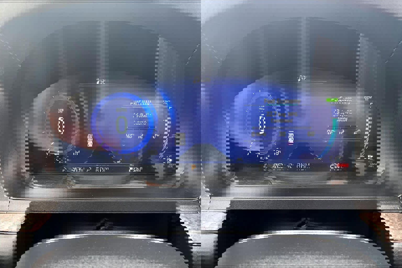 Used 2021 Ford Explorer Platinum w/ Premium Technology Package image 28